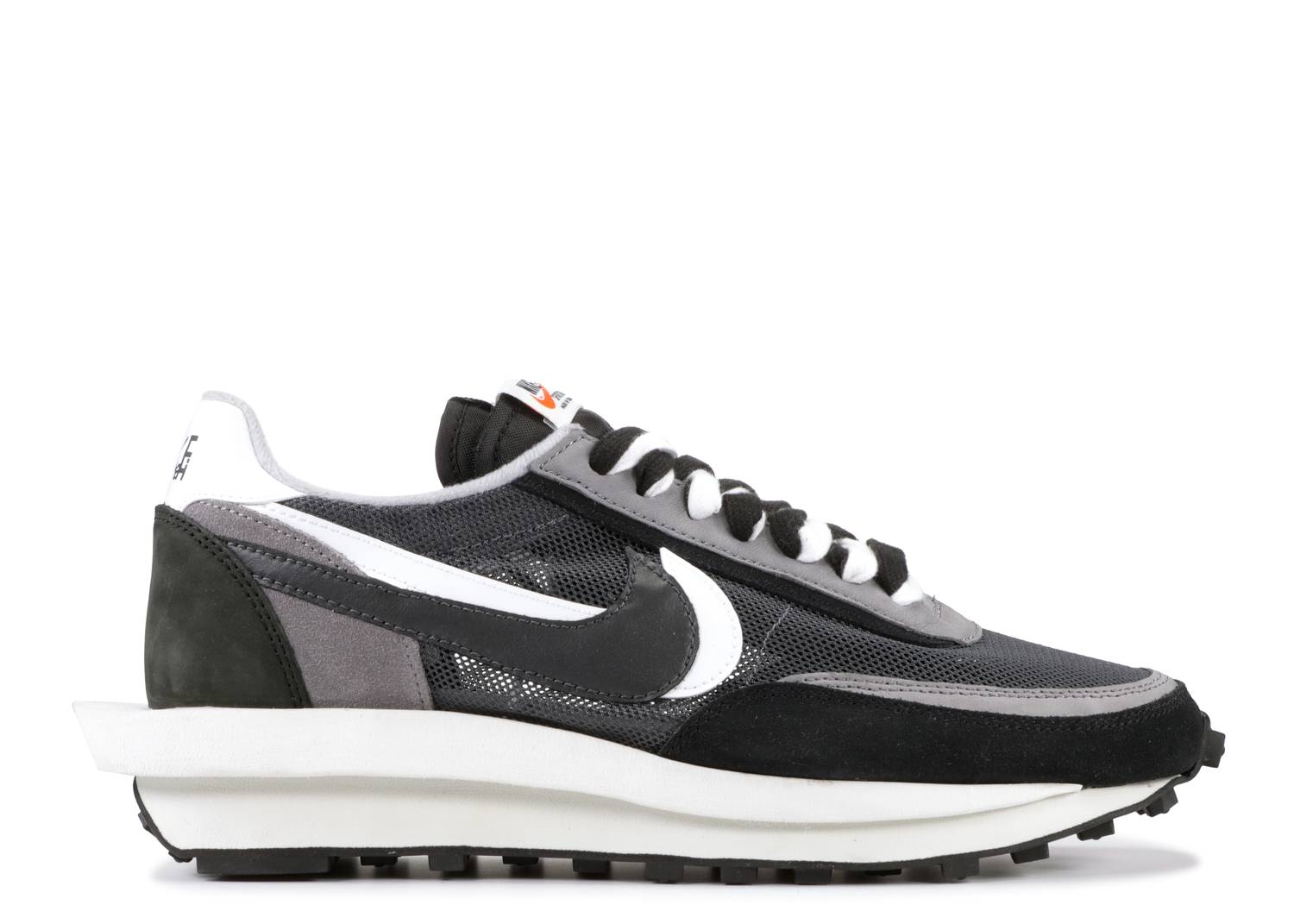 Nike ld waffle sales sacai release date