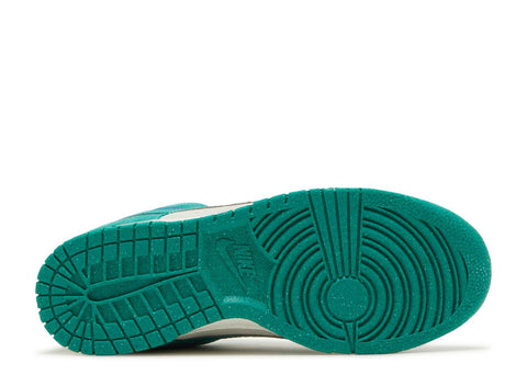 Nike Dunk Low SE 85 "Neptune Green" (W)