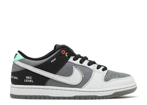 Nike SB Dunk Low "VX 1000 Camcorder"