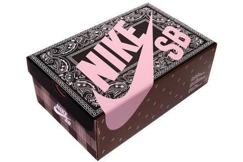 Nike SB Dunk Low x Travis Scott (Special Box)